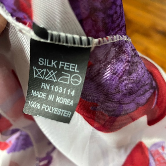 Woman's Scarf- Silk Feel, Lightweight, Fun Hats as the Print - Picture 8 of 8